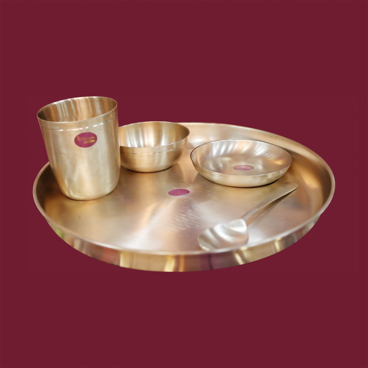 Urmi Dinner Set