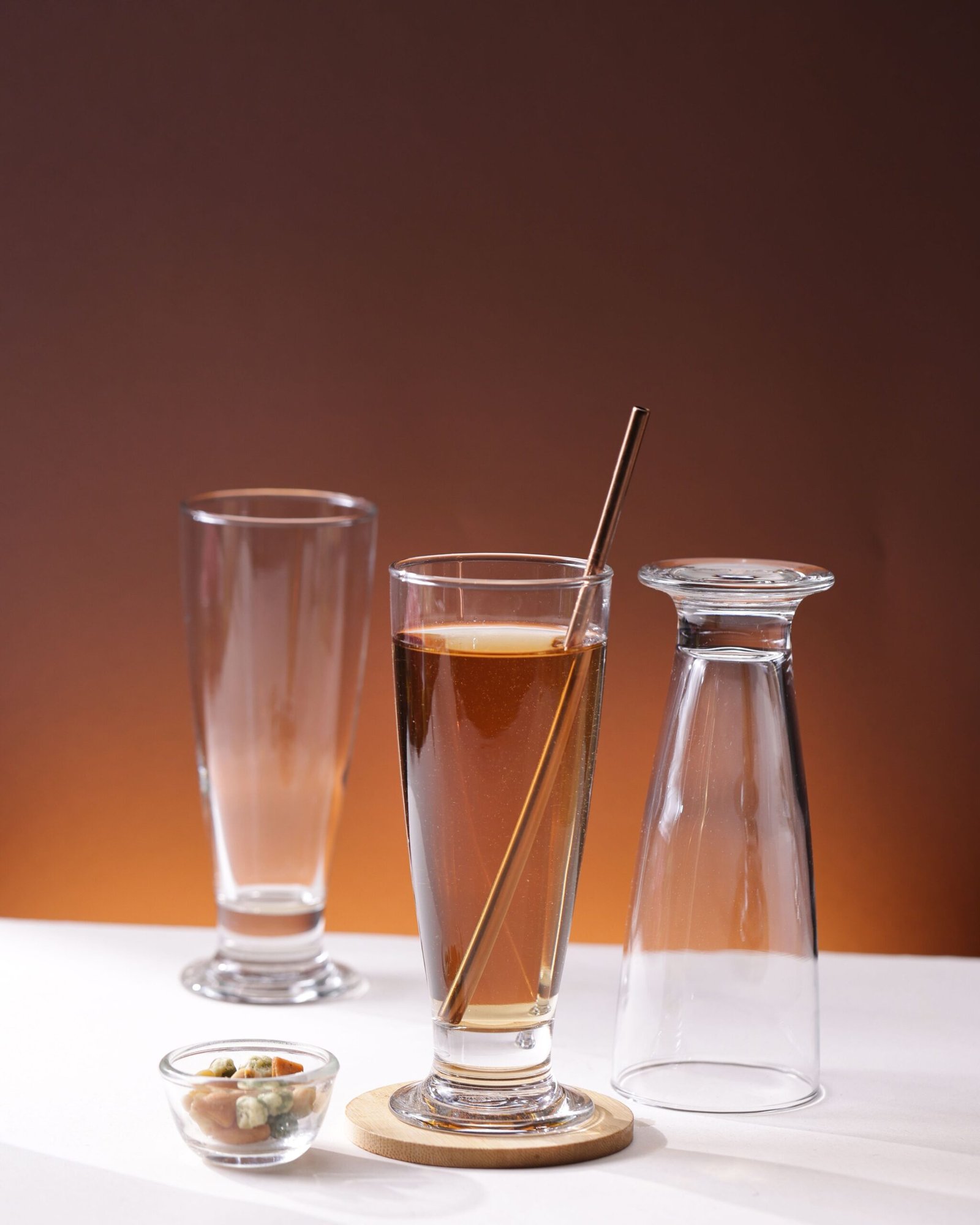 Tiara Footed Glasses - Image 2