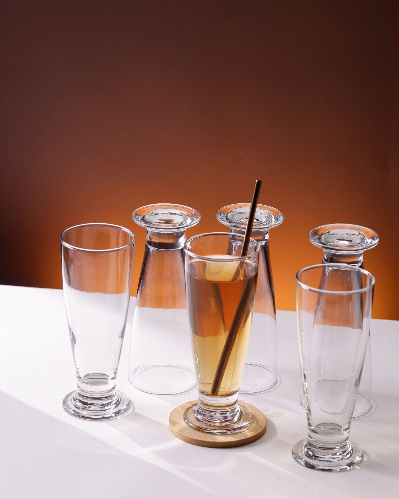 Tiara Footed Glasses - Image 4
