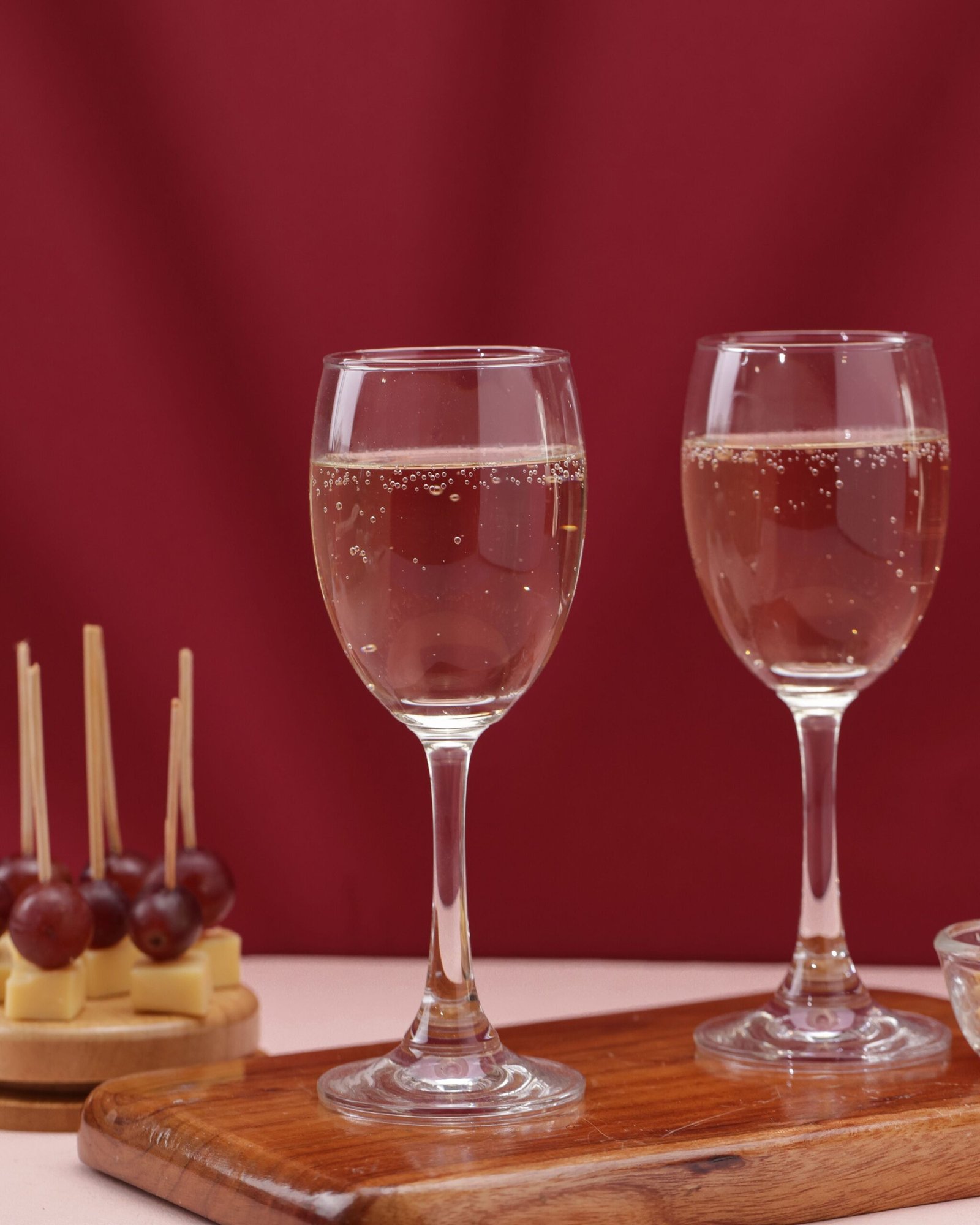 Duchess White Wine Glasses - Image 3