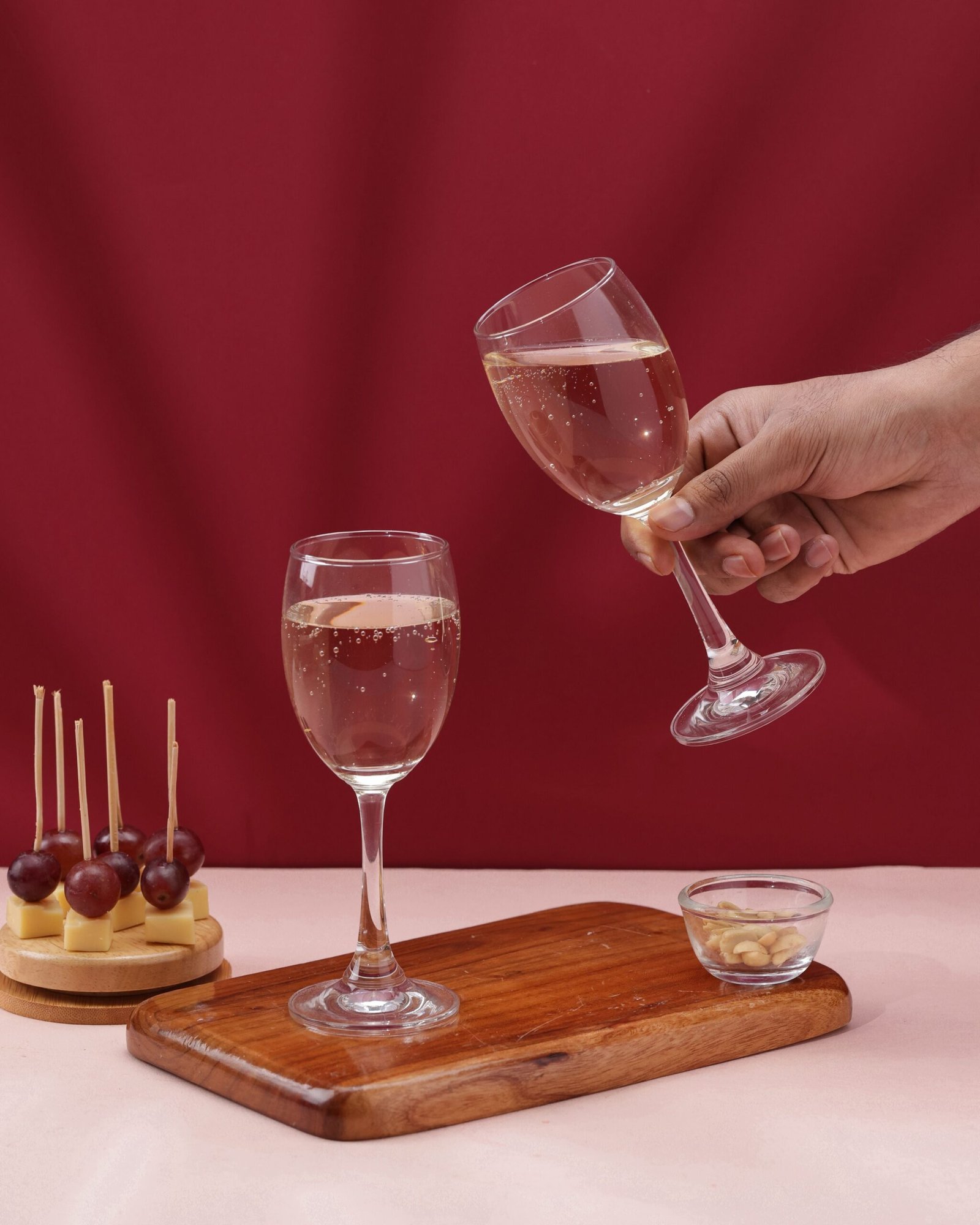 Duchess White Wine Glasses - Image 4