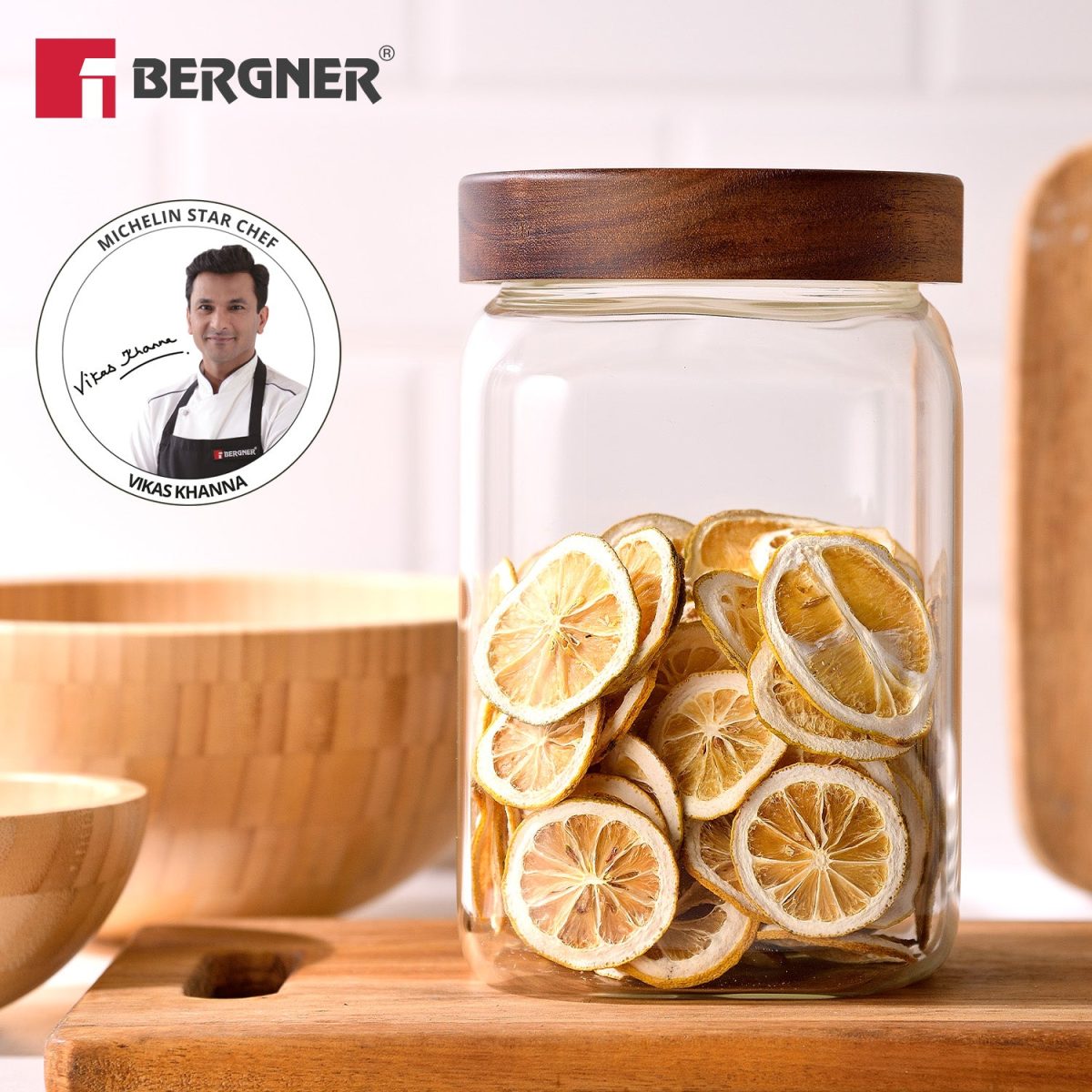 Acadia 1900ml Square Borosilicate Glass Jar with Wooden Lid